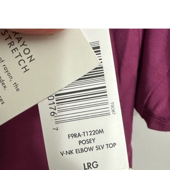 Eileen Fisher V-Neck Elbow Sleeve Top - Picture 5 of 7